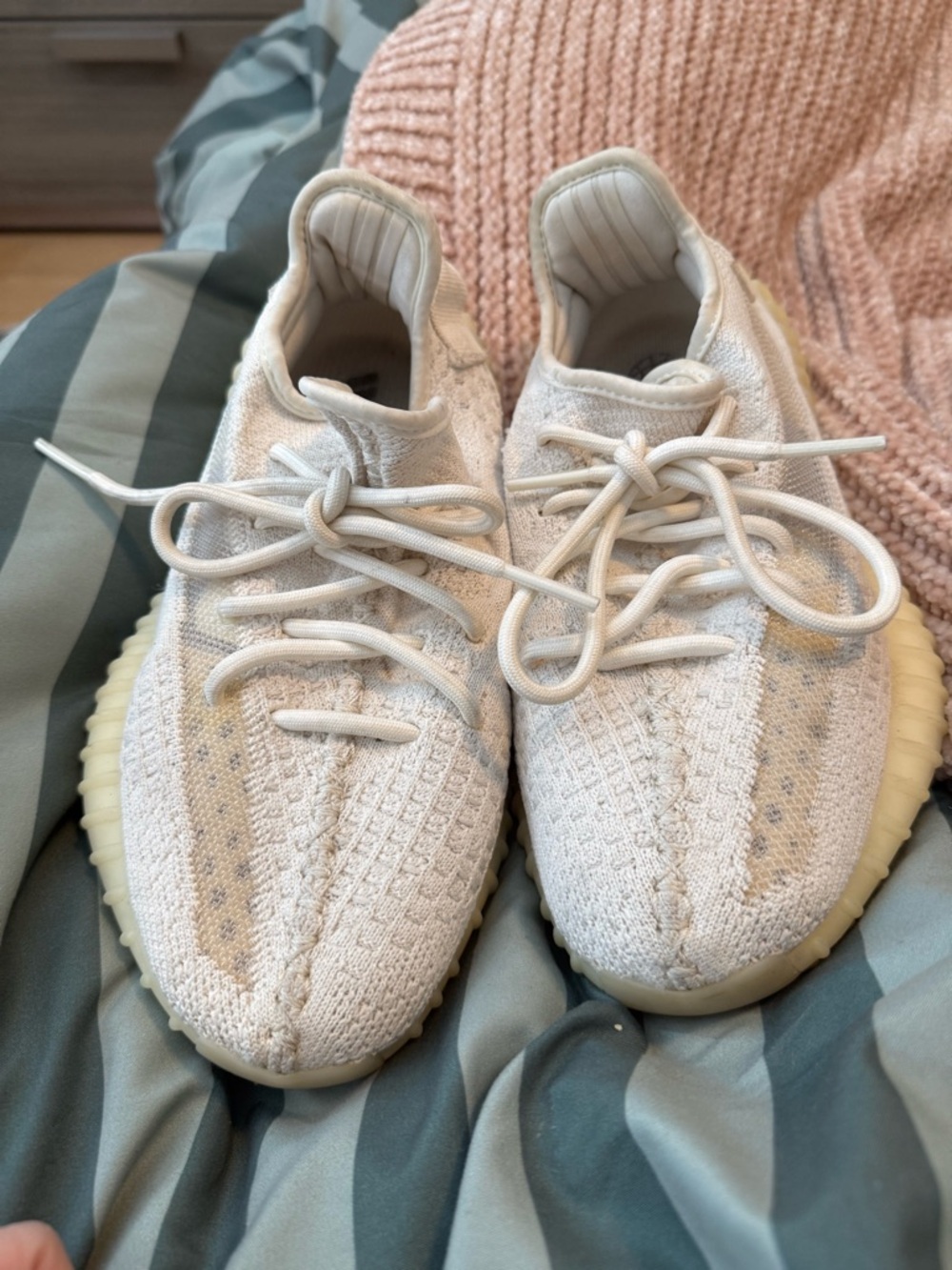 Adidas Yeezy Boost 350 V2 “Cream / Triple White” – Style CP9366 unisex